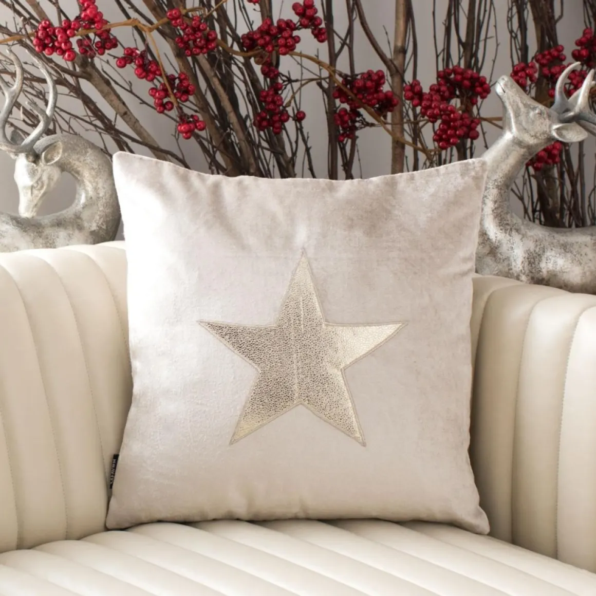 Safavieh Henley Pillow